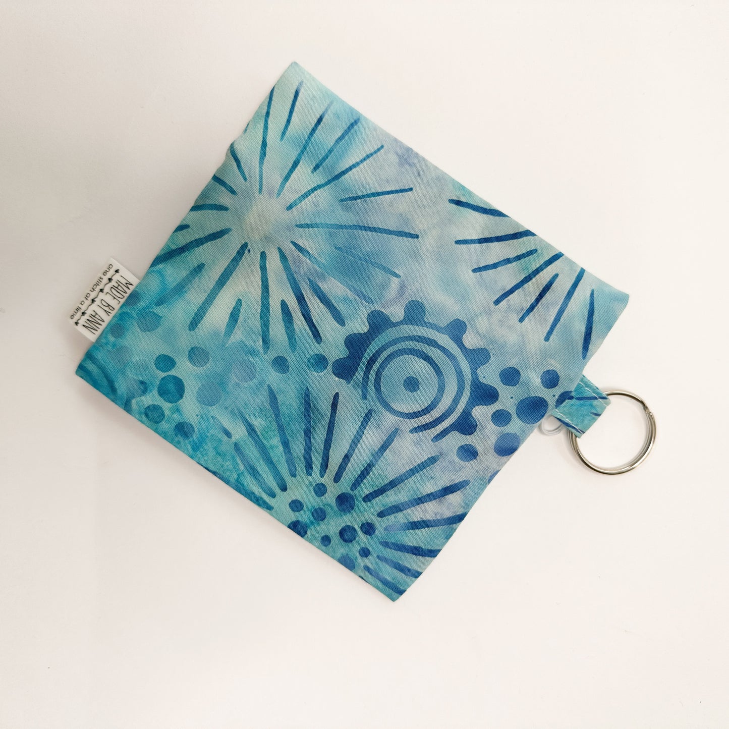 Keyring zipper pouch