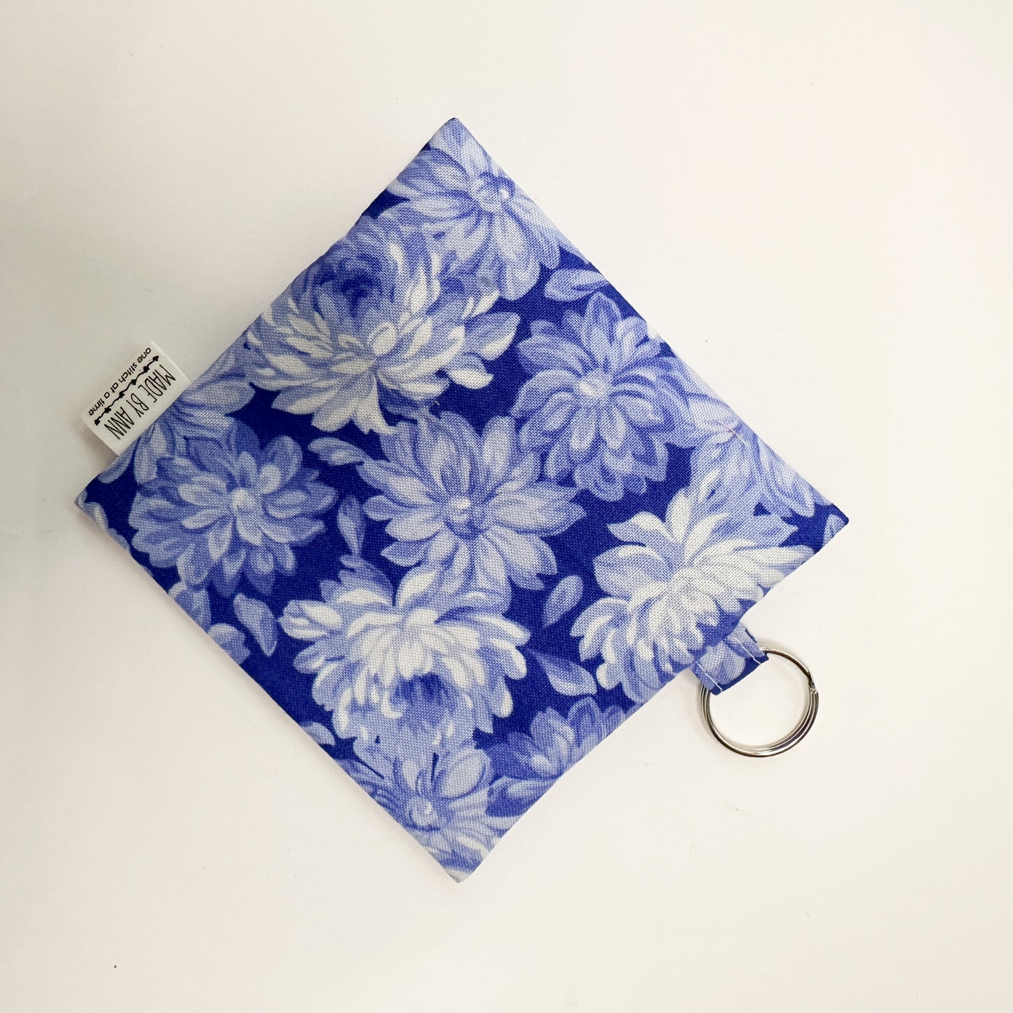 Keyring zipper pouch