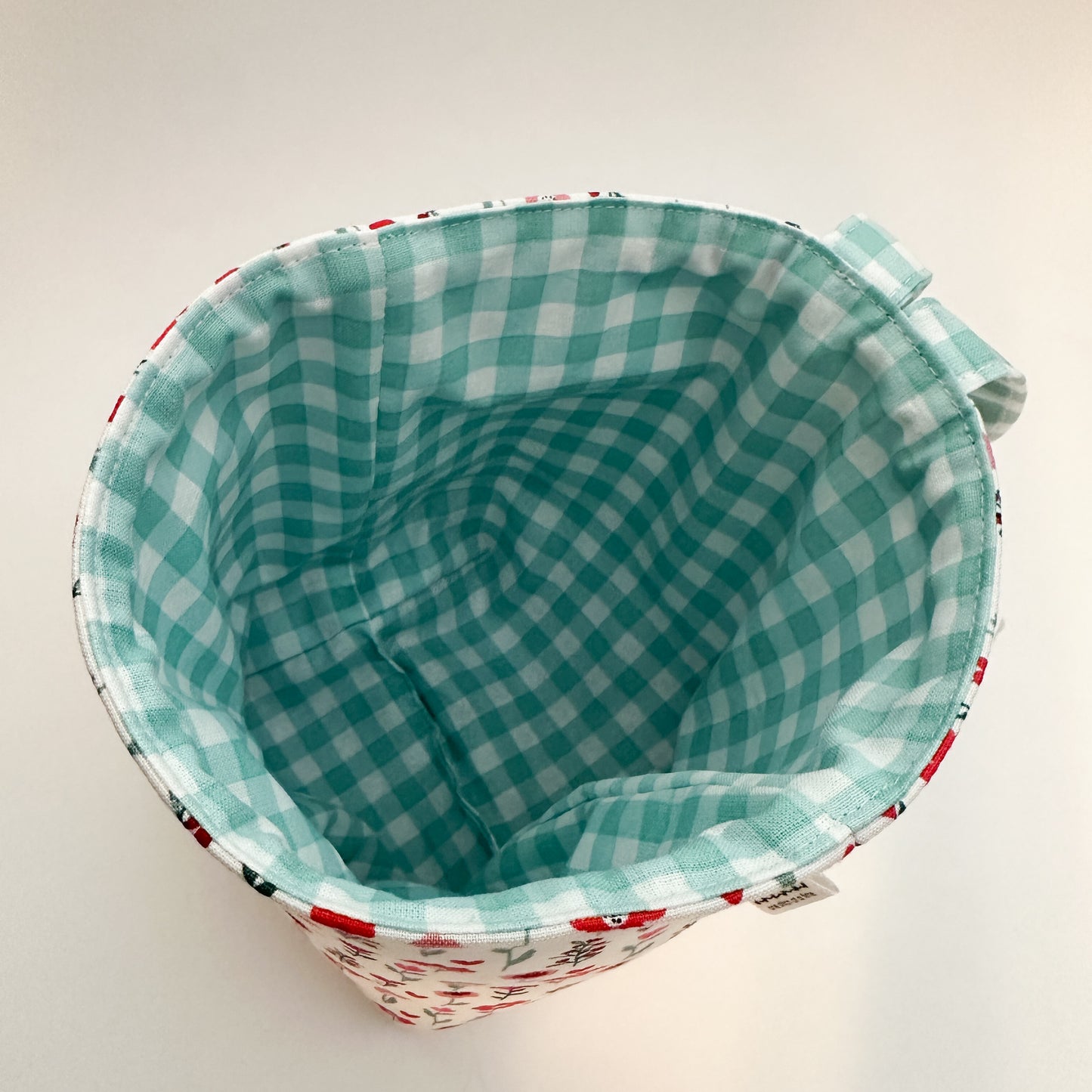 Cotton Trash Bag - hearts and flowers
