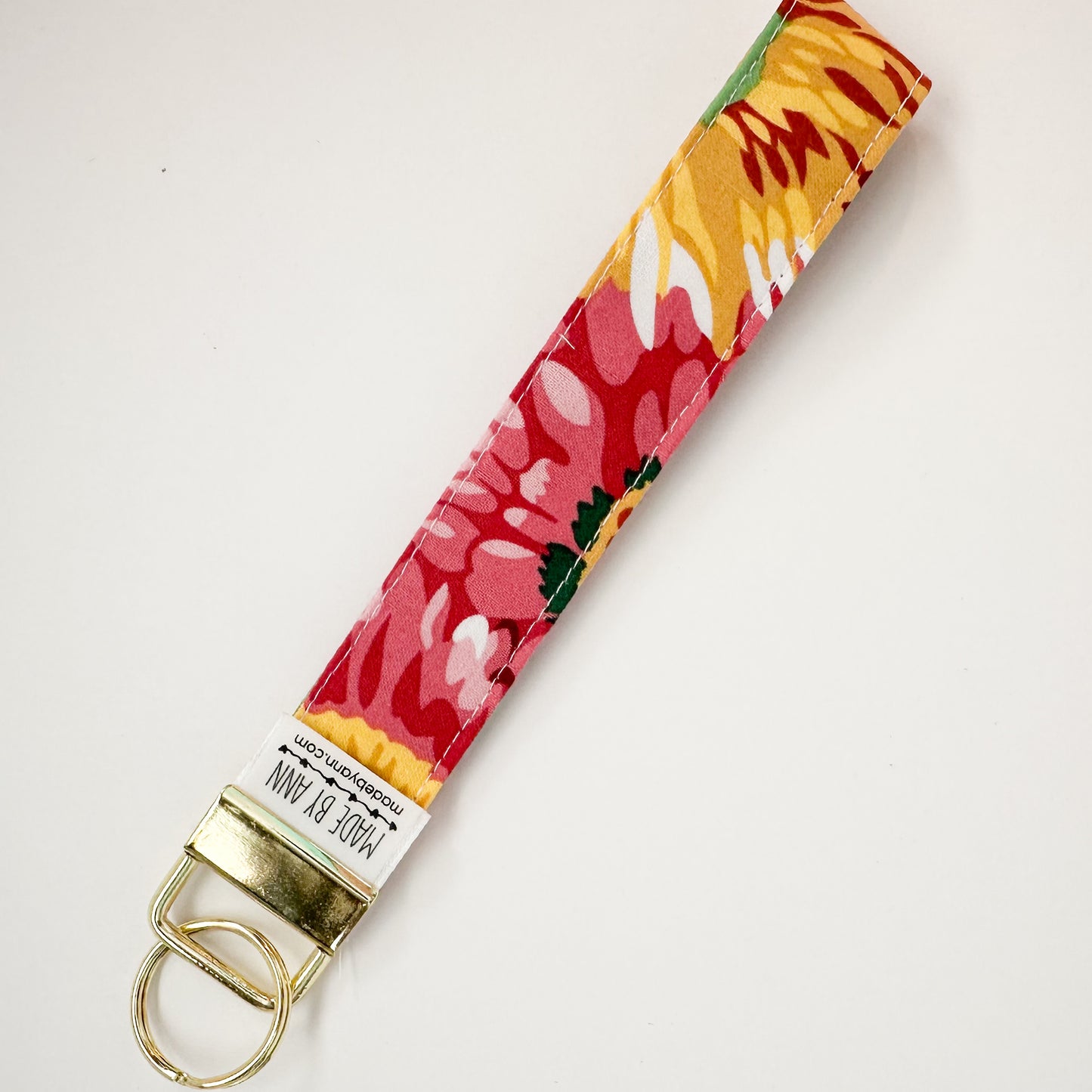 Keyring wristlet