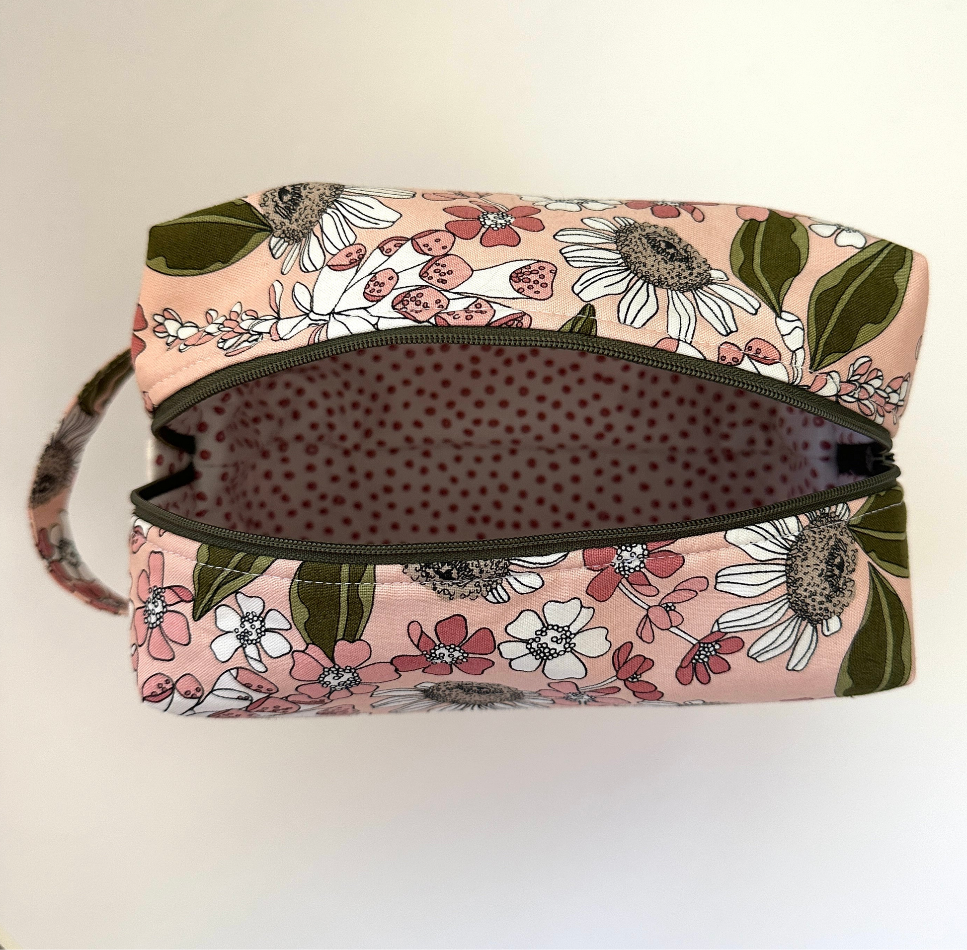 Makeup bag