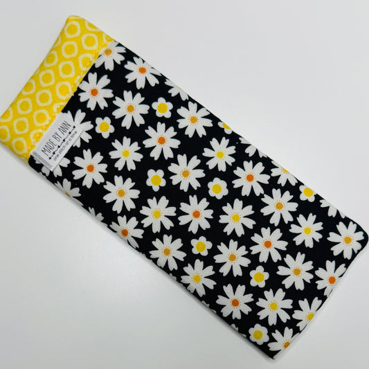 Eyeglass Case - daisies