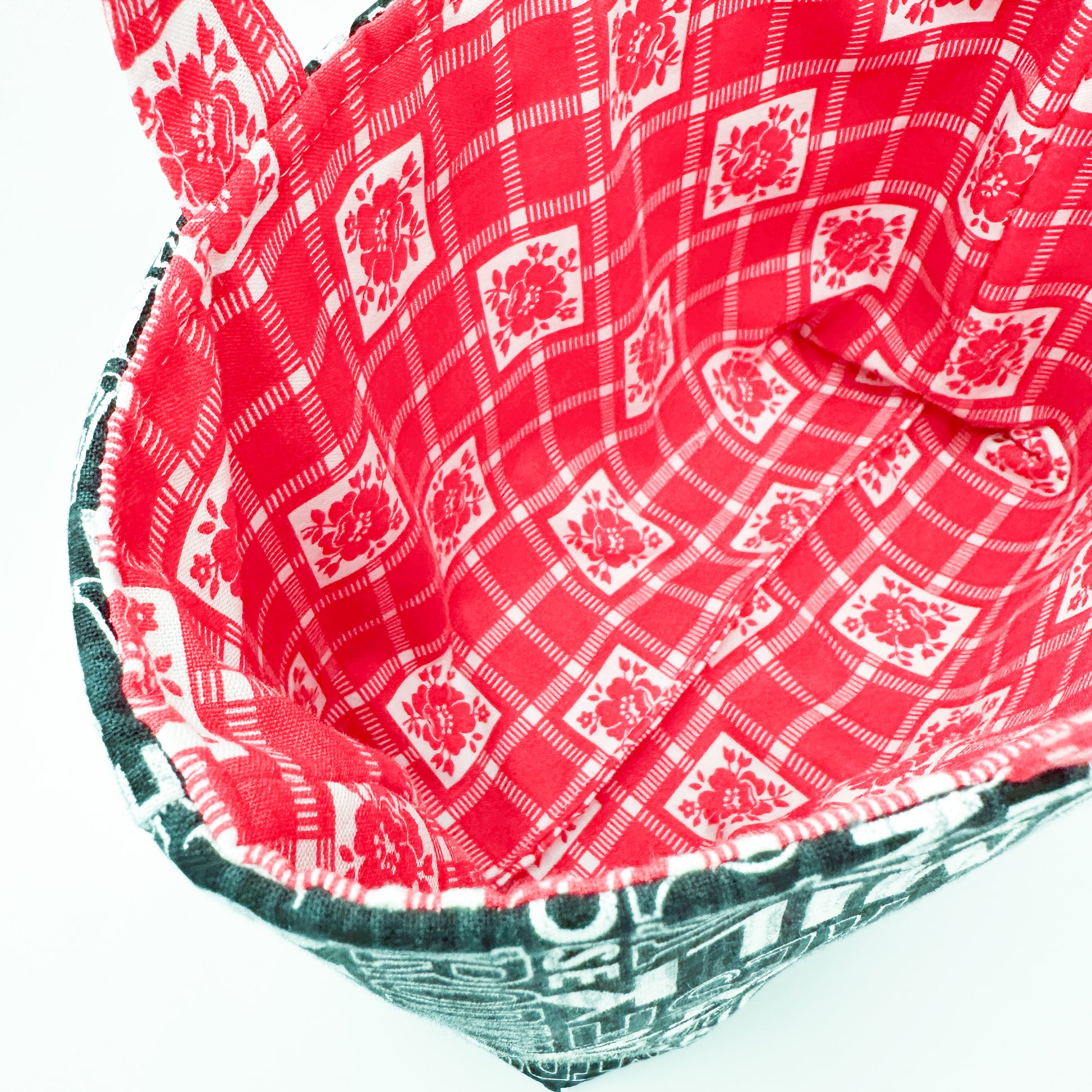 Black & red tote