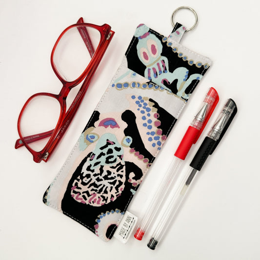 Double Sided Pen & Eyeglass Holder