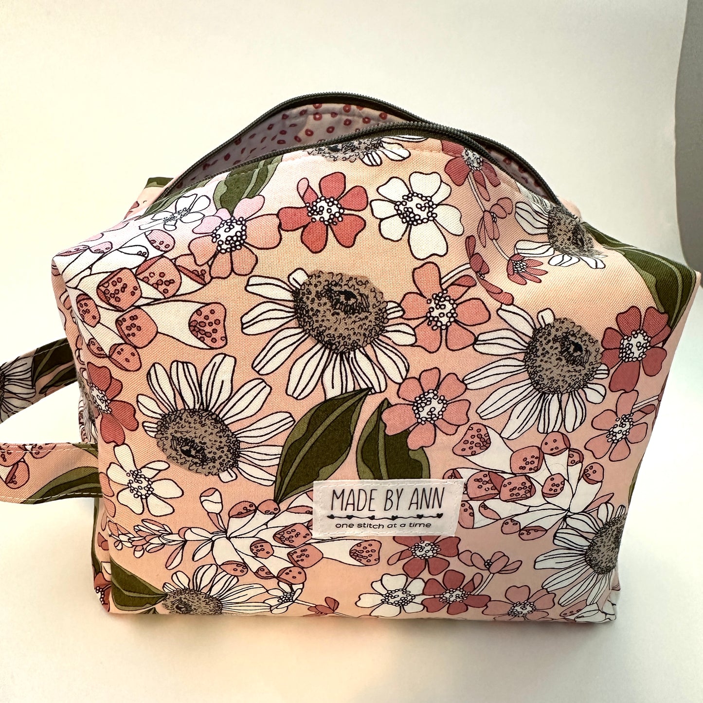 Makeup bag